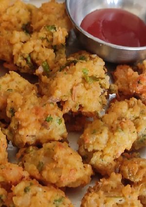 ભાત ના ભજીયા (Bhat Bhajiya Recipe In Gujarati) રેસીપી મુખ્ય ફોટો