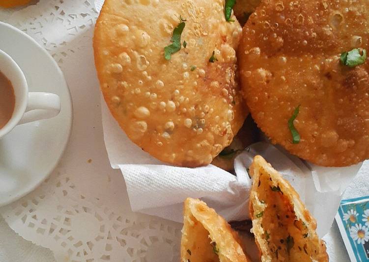 Simple Way to Prepare Perfect Spicy Coconut Kachori