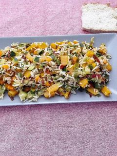 Una foto de Sobras de arroz con verduras