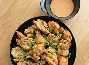 Foto resep Chicken karage dengan saus sriracha