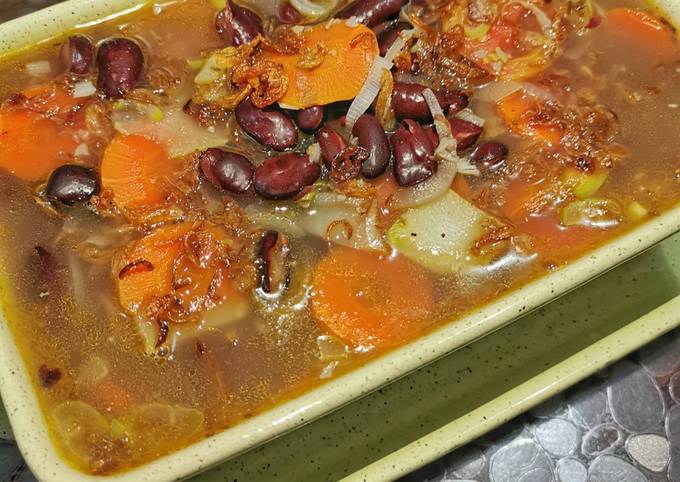 Sop Brenebon Kacang Merah (Vegetarian - Tanpa Daging)