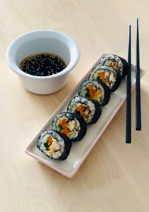 Una foto de Kimbap o Gimbap Coreano 🇰🇷