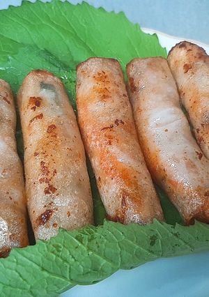 Hình của món Ram tôm đất hành lá.