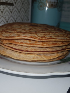 Una foto de Crepes dulces de harina de avena