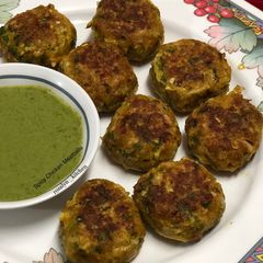 A picture of Spicy Chicken Meatballs.