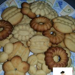 Butter cookies A picture of Butter cookies.