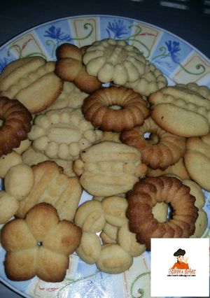 A picture of Butter cookies.