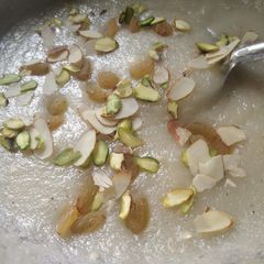 A picture of Suji ka halwa.