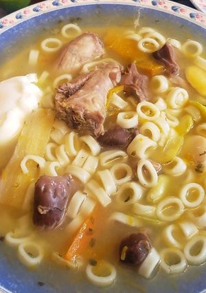 Una foto de Sopita de menudencias