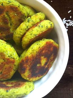 Una foto de Crocantísimas croquetas vegetarianas de arroz y lechuga (SIN GLUTEN, SIN LACTOSA, ECONÓMICAS)