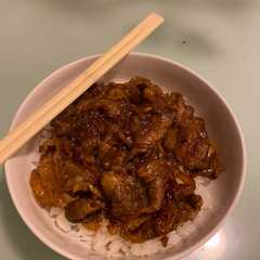 รูปของ Beef Bowl ala Yoshinoya / Gyudon