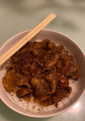 Foto resep Beef Bowl ala Yoshinoya / Gyudon