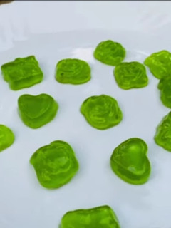 இனிப்பு புளிப்பு மாங்காய் கேண்டி(mangai candy 🍭) செய்முறை முக்கிய புகைப்படம்
