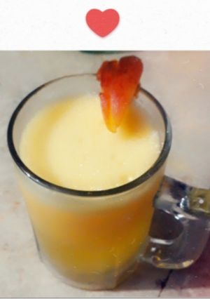 A picture of Peach juice.