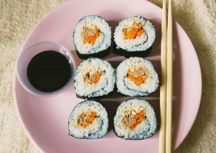 Sushi Tuna Telur Dadar