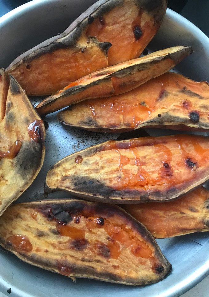 Una foto de Moniatos asados