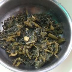 A picture of Saag ki bhaji.