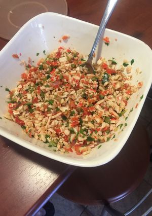 Una foto de Ensalada de surimi