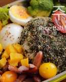 주먹밥 ข้าวปั้นกำมือ Rice Ball Lunch Box #ครัวทั่วโลก