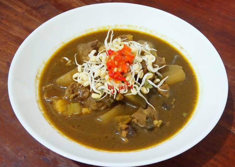 Resep Rawon daging dan labu siam Anti Gagal