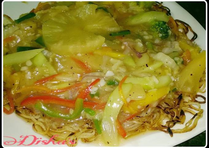 Recipe of Award-winning Noodles with veg soup