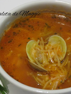 Una foto de Sopa de rosellona