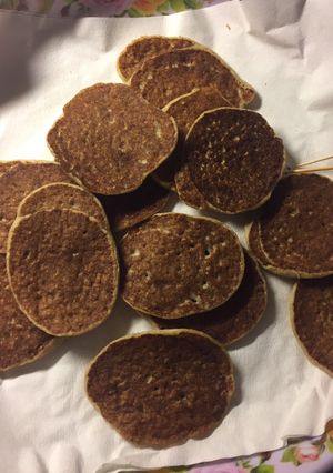 Hình của món Pancake yến mạch chuối healthy.