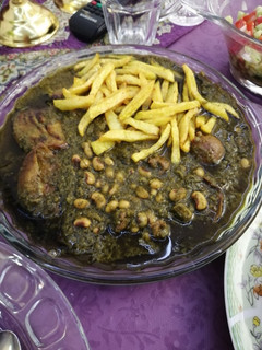 عکسی از دستور قرمه سبزی شمالی