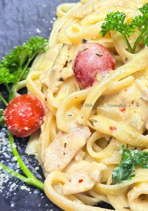Gambar Chicken Alfredo Creamy Fettuccine
