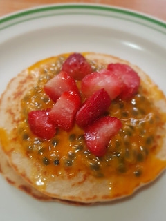 Una foto de Hot cakes de avena, yogurt y claras
