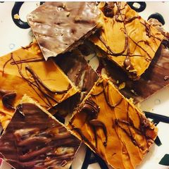 A picture of Christmas Crack.