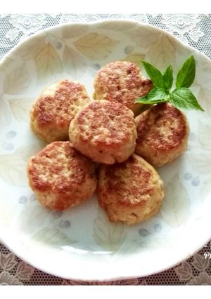 香煎雞肉豆腐丸 的食譜成品照片