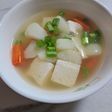 Canh đậu phụ (hũ) khoai tây cà rốt