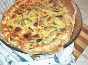 Una foto di carciofo torta salata