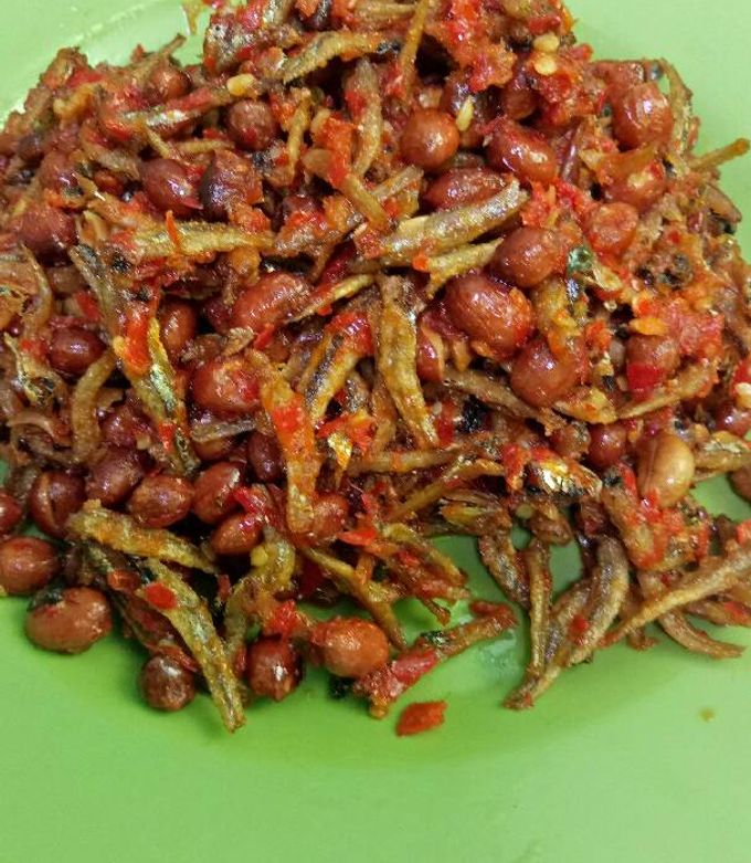Foto resep SARTIKA (sambal teri kacang tanah)