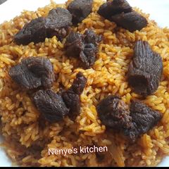 A picture of Beef jollof Rice.
