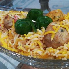 A picture of Kofta beryani.