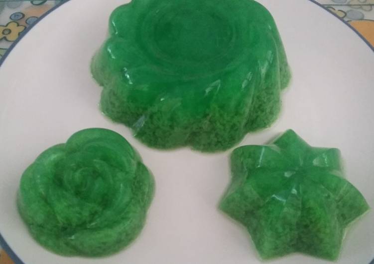 Bahan Puding Lumut Hijau Pandan Wangi | Cara Bikin Puding Lumut Hijau Pandan Wangi Yang Enak Dan Mudah