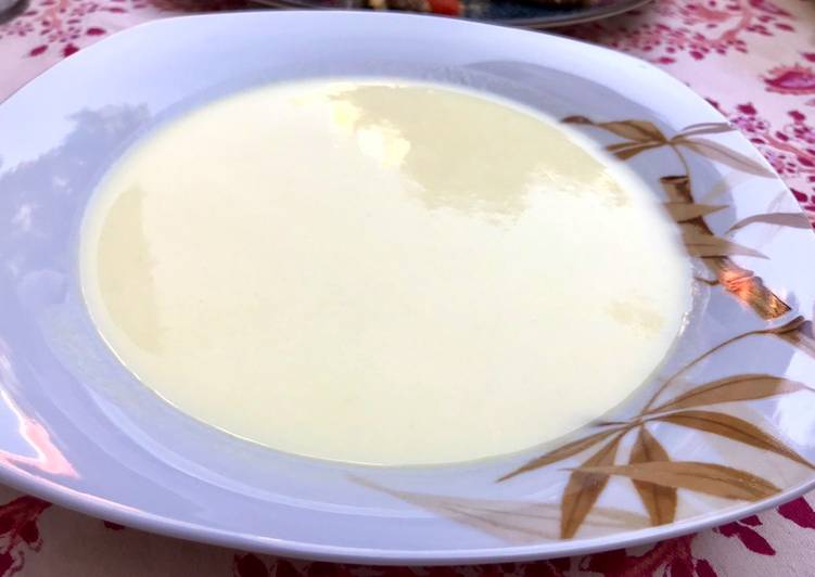 Vichyssoise o crema fría de puerros