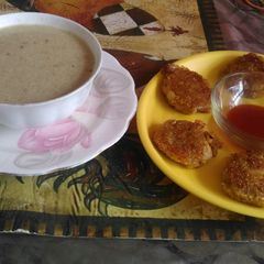 A picture of Green guava soup.
