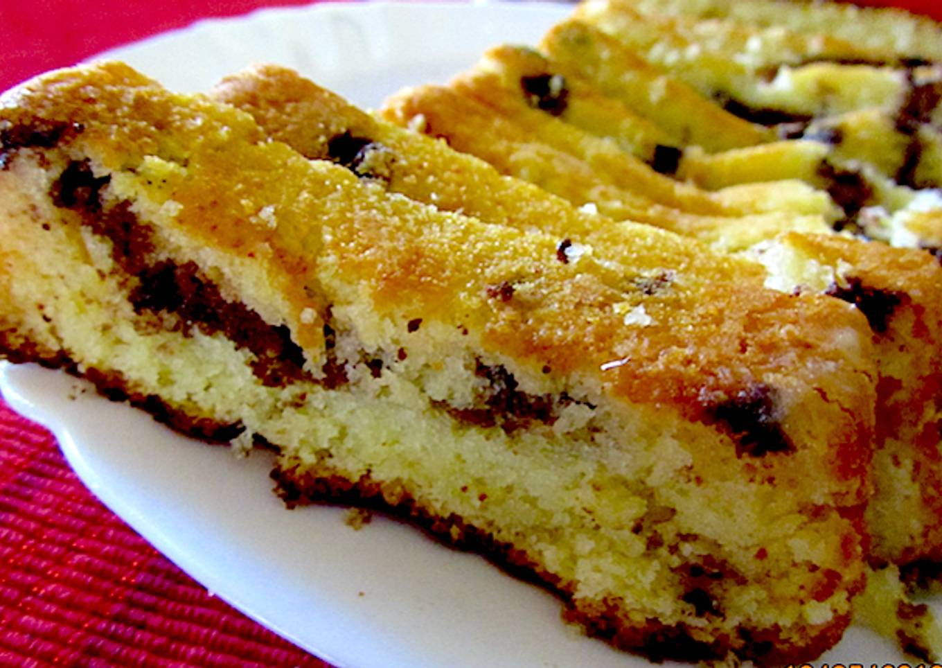 Eggless Marble Cake