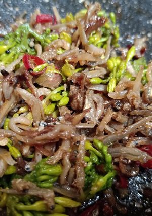 Foto resep Tumis Bunga Pepaya Teri-yaki