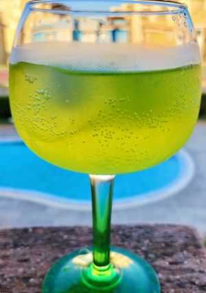 Una foto de Cocktail sabor melón