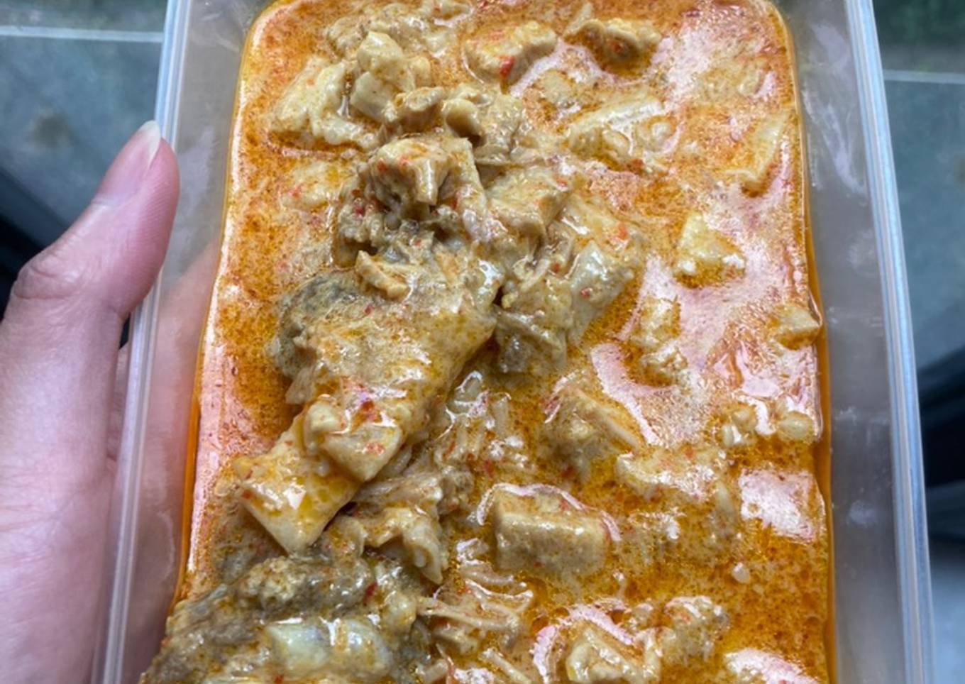 Gulai cincang sapi dan tulang muda