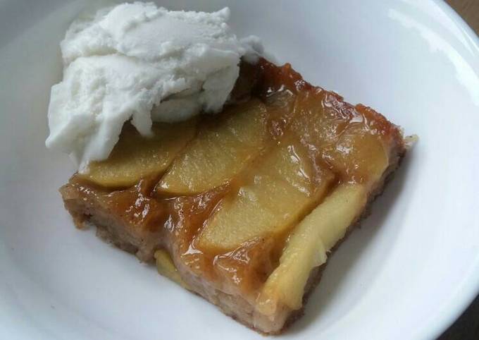 Recipe of Favorite Vickys Caramel Apple Upsides Down Cake