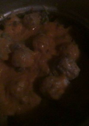 A picture of Tater tot casserole.