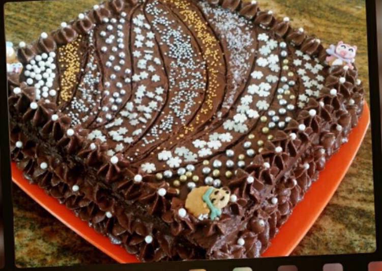 Recipe of Award-winning Whosayna’s Fererro Rocher Cake