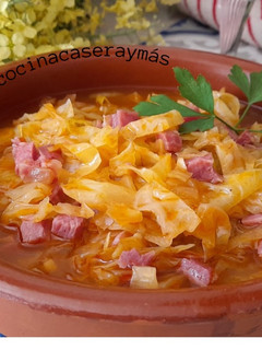 Foto principal de Guiso de col con jamón