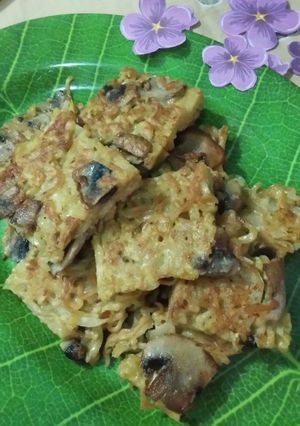 Foto resep Omlet mie jamur #sederhana