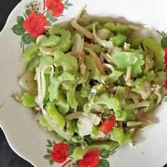 A picture of Tumis pare pedasss.